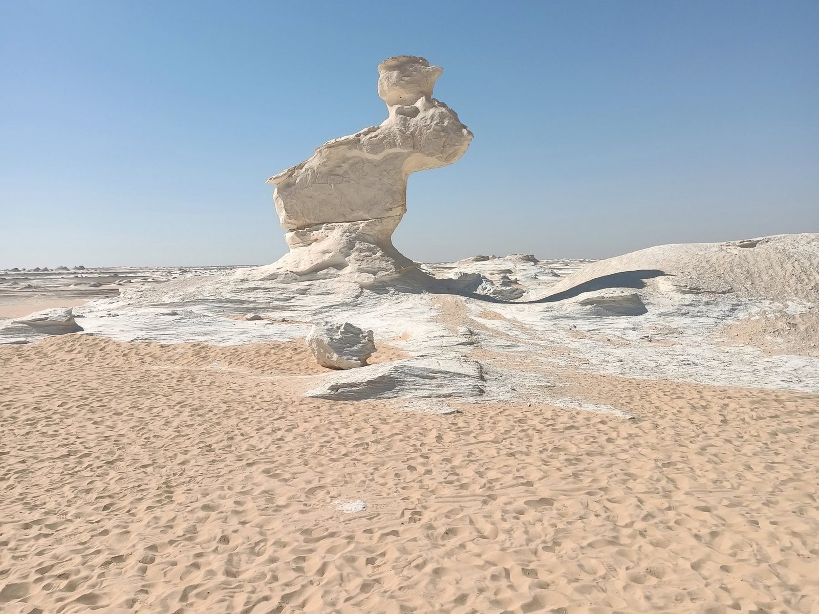 Chalk formations in the White Desert